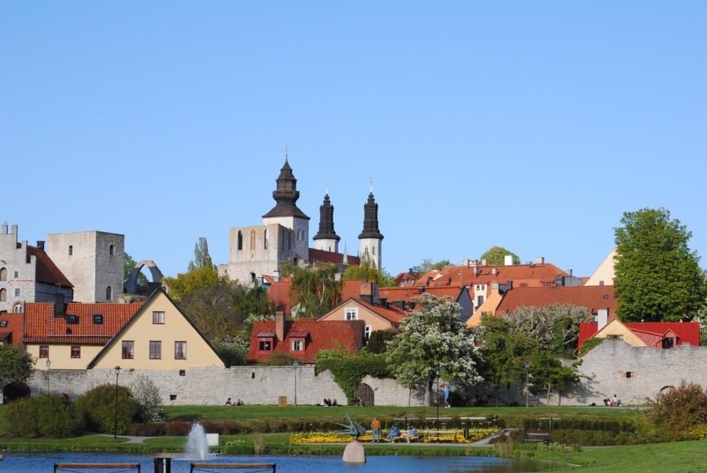 Visby Logi & Vandrarhem St: Hansgatan Exterior photo